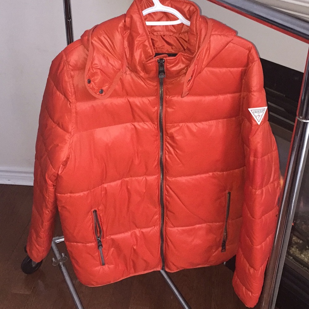 Guess winter jacket 🔥🔥 - Picture 2 of 6